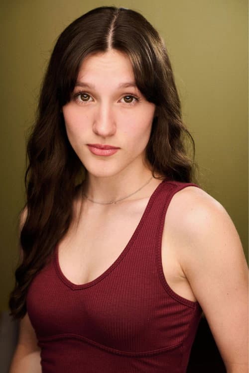Rayna Akin