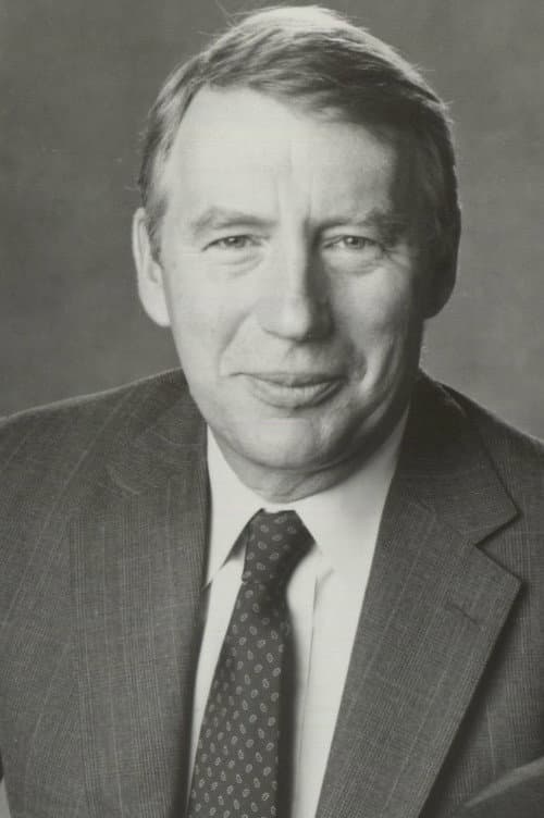 Robert MacNeil