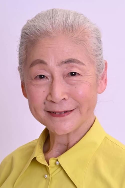 Natsue Hyakumoto